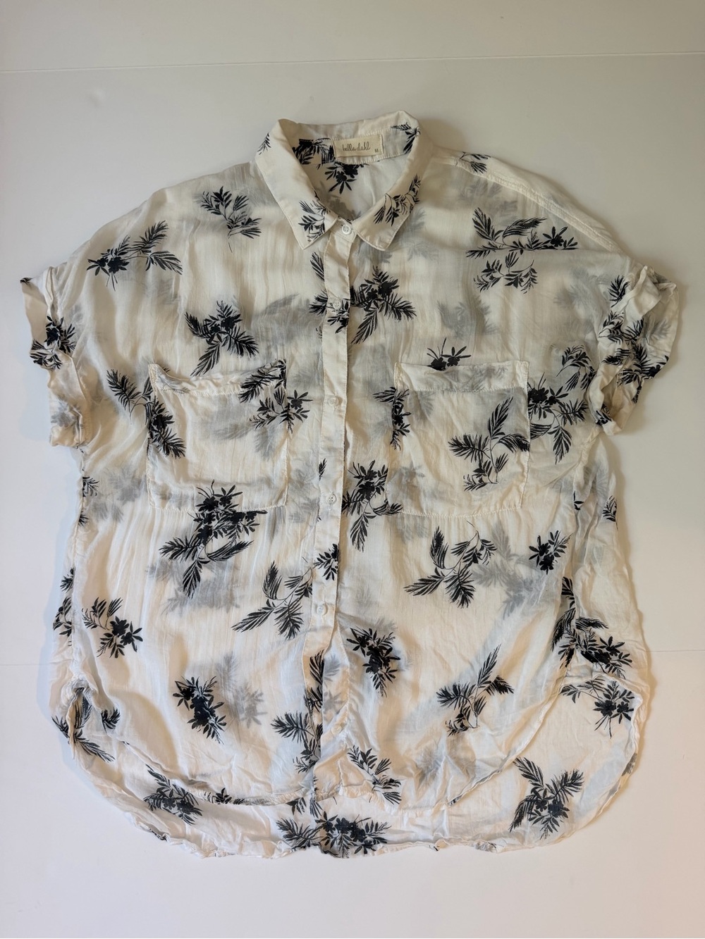 Bella Dahl White Button-Down Shirt with Black Floral Print